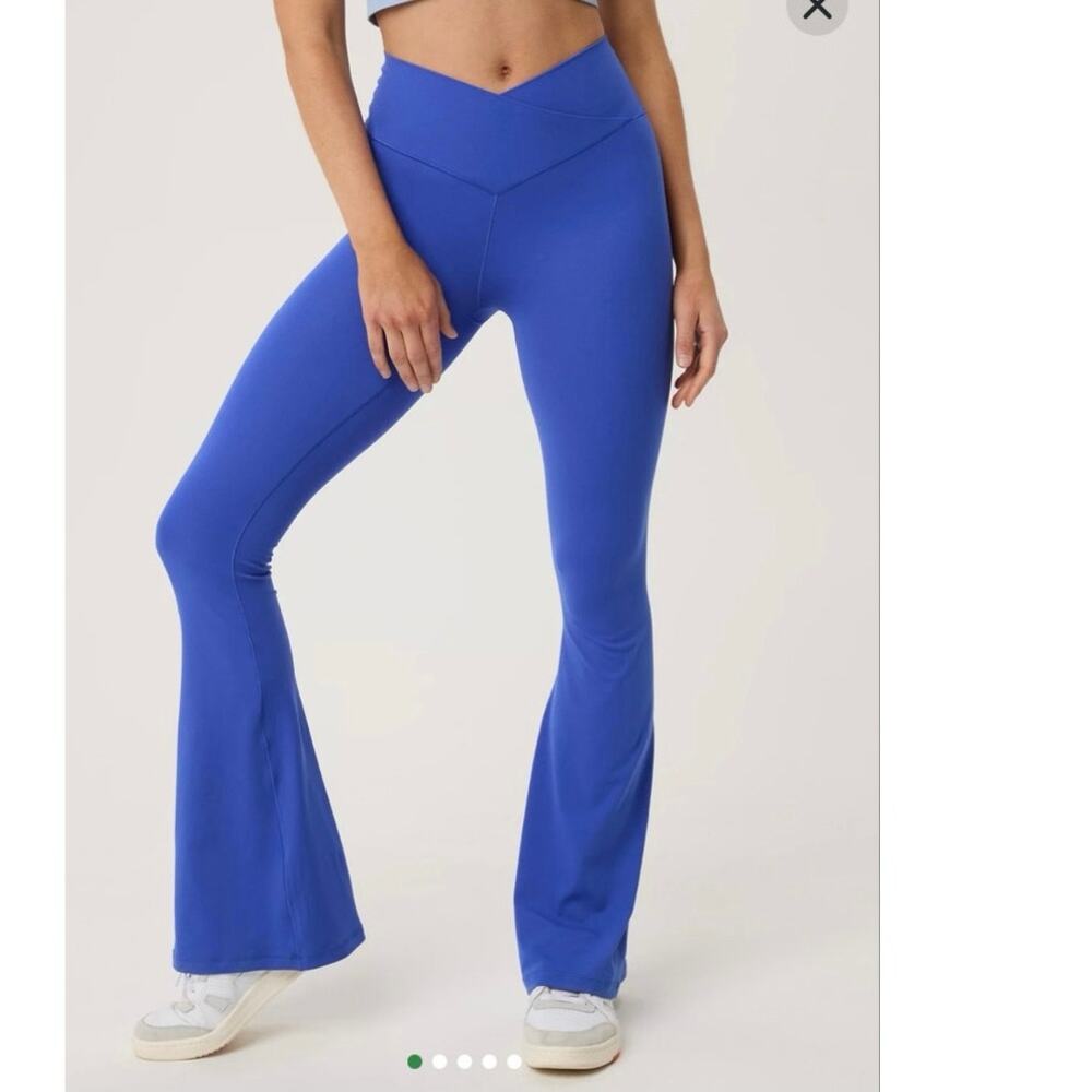 OFFLINE By Aerie Real Me High Waisted Crossover Flare Legging Women’s Small Blue